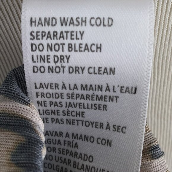 Anthropologie Good American Leopard Plisse Pleated Button Up Shirt 00/0 - Picture 10 of 12